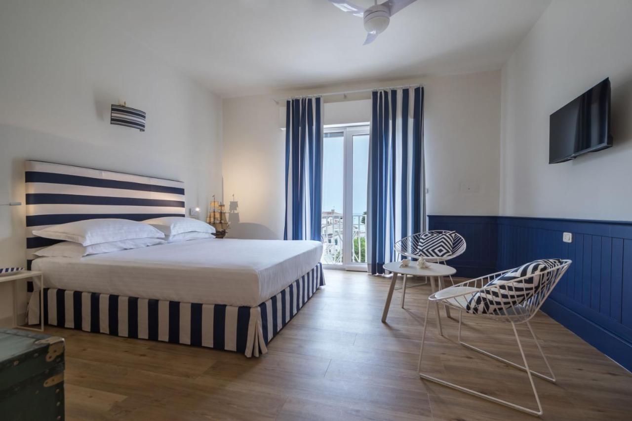 Mure Hotel Numana Ngoại thất bức ảnh