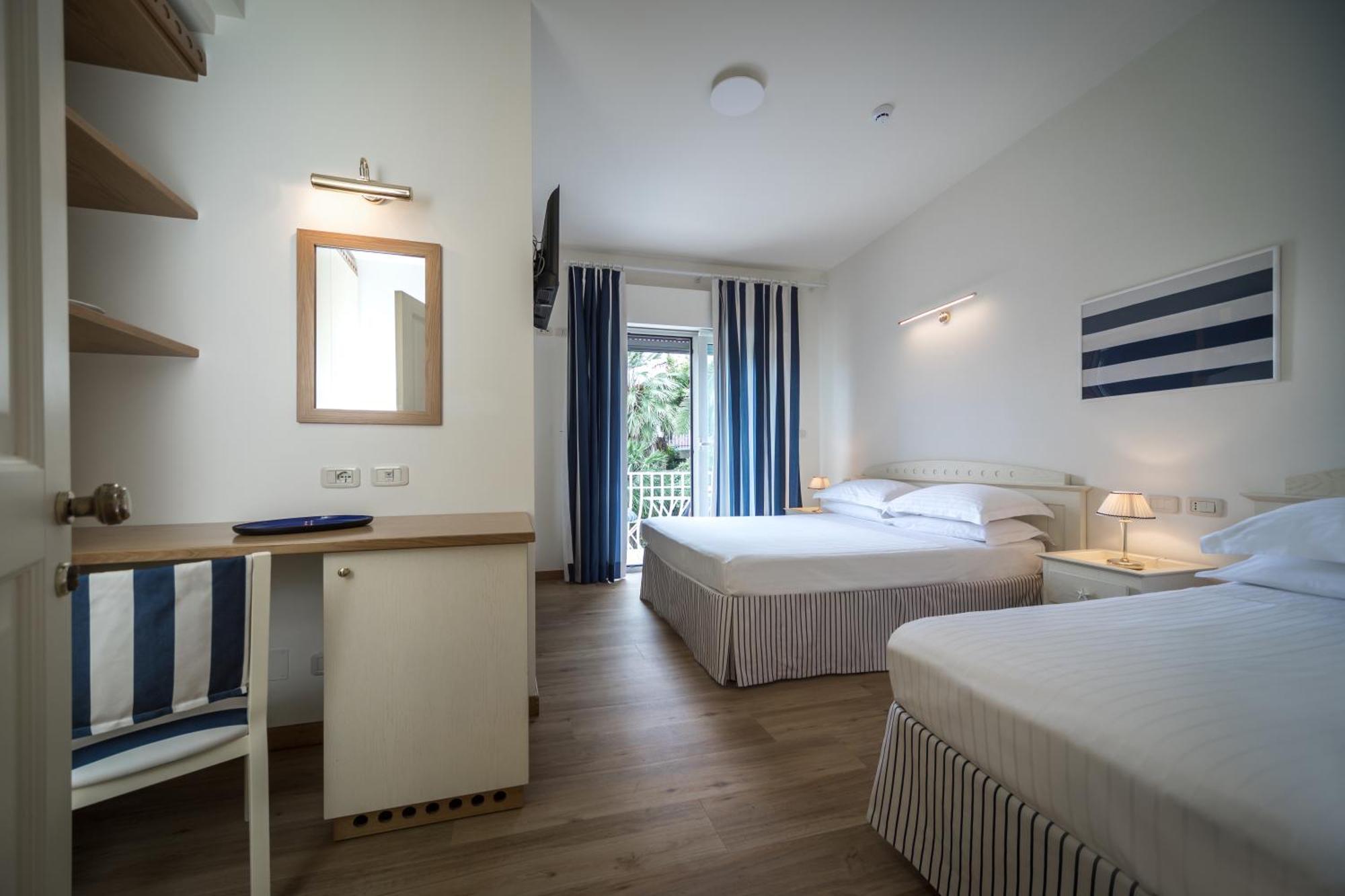 Mure Hotel Numana Ngoại thất bức ảnh